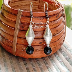 Black Agate Silver-Plated Dholki Beads Gemstone Earrings