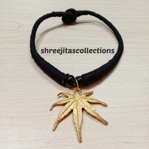 Golden Oxidised Leaf Pendant Choker Necklace 02